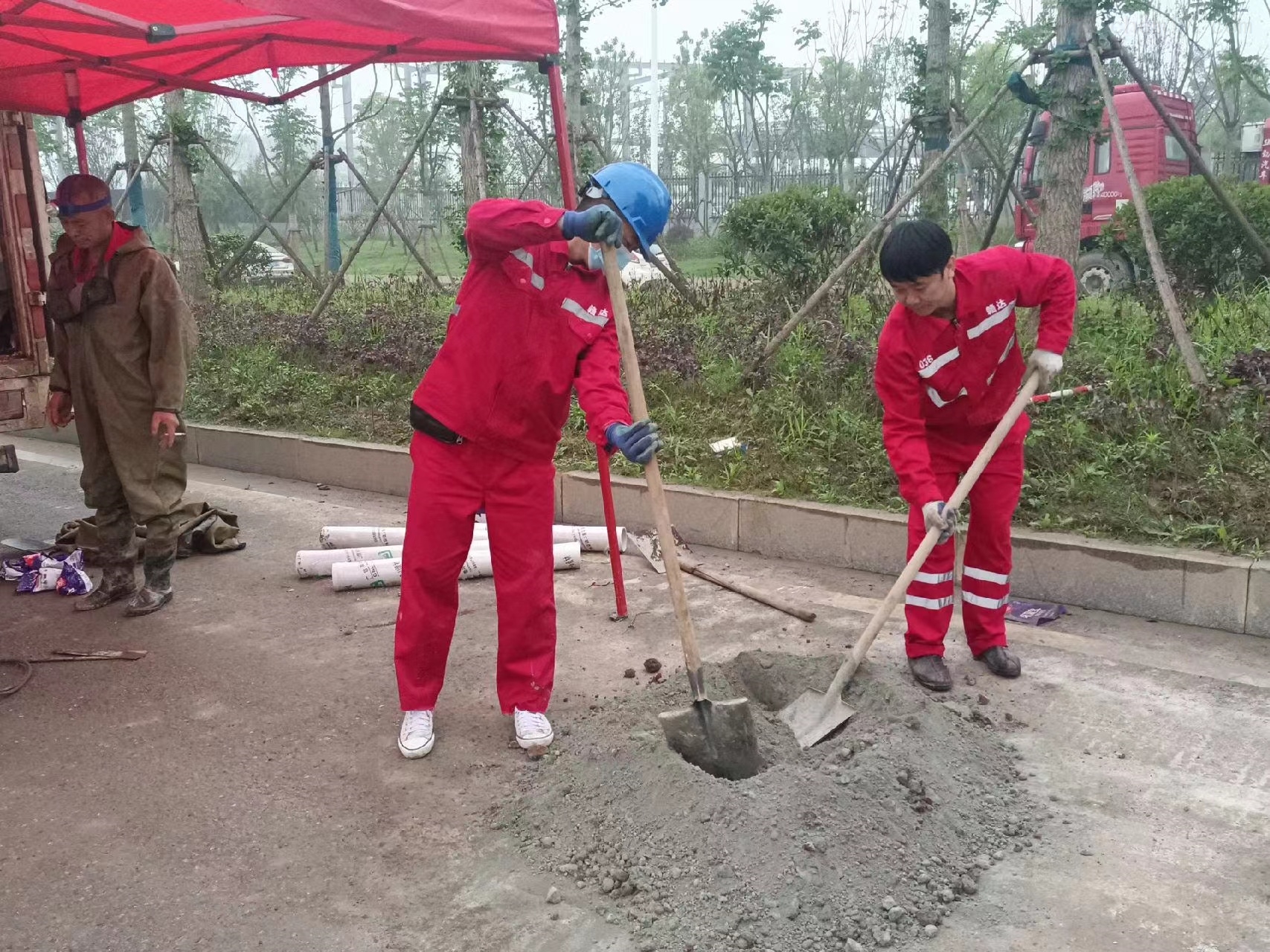 楚雄管道疏通哪家好】及时进行市政管道清淤