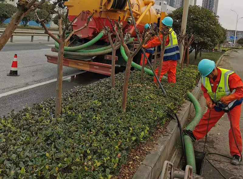 楚雄市政管道清淤
